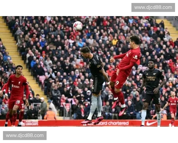 利物浦迎战曼联激烈对决红魔挑战安菲尔德荣耀 利物浦迎战曼联激烈对决红魔挑战安菲尔德荣耀